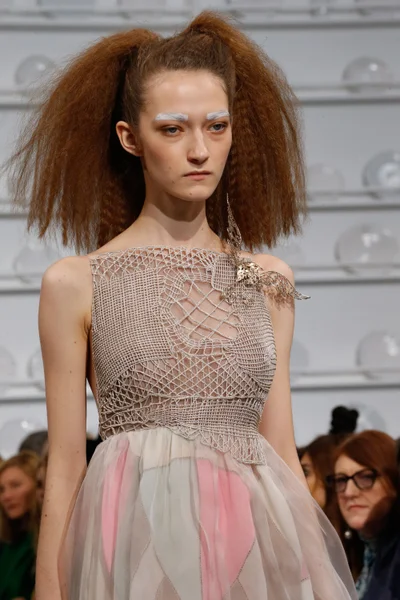 Look 43